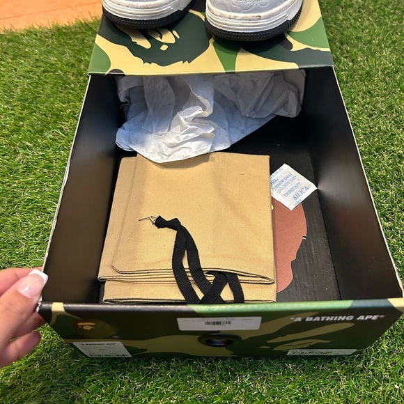 BAPESTA - Picture 8 of 9